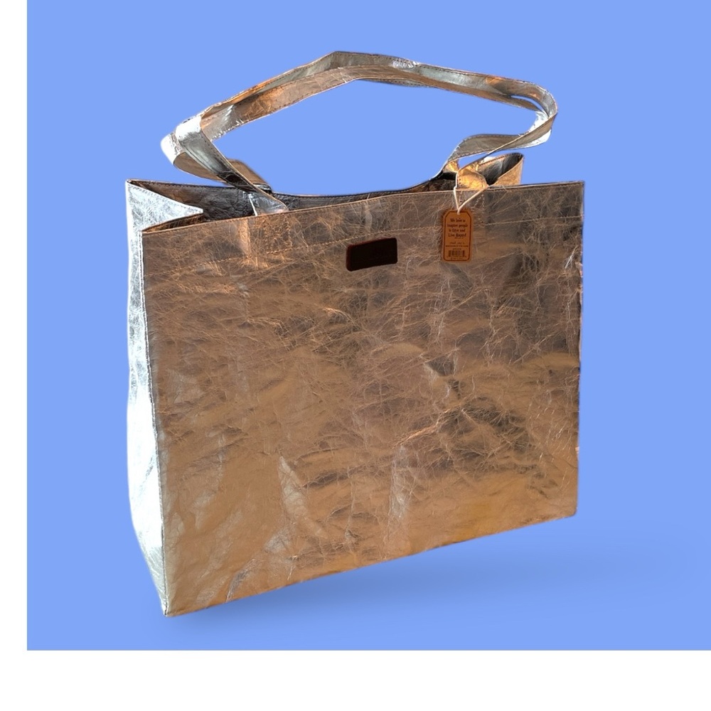 Large tote